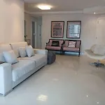Quadra Mar 3 Suites Bal Camboriu
